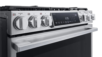 LG Studio Cuisinière intelligente à gaz 6,3 pi³ acier inoxydable SmudgeProofMD LSGS6338F